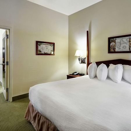 Embassy Suites Charleston - Historic District Zewnętrze zdjęcie