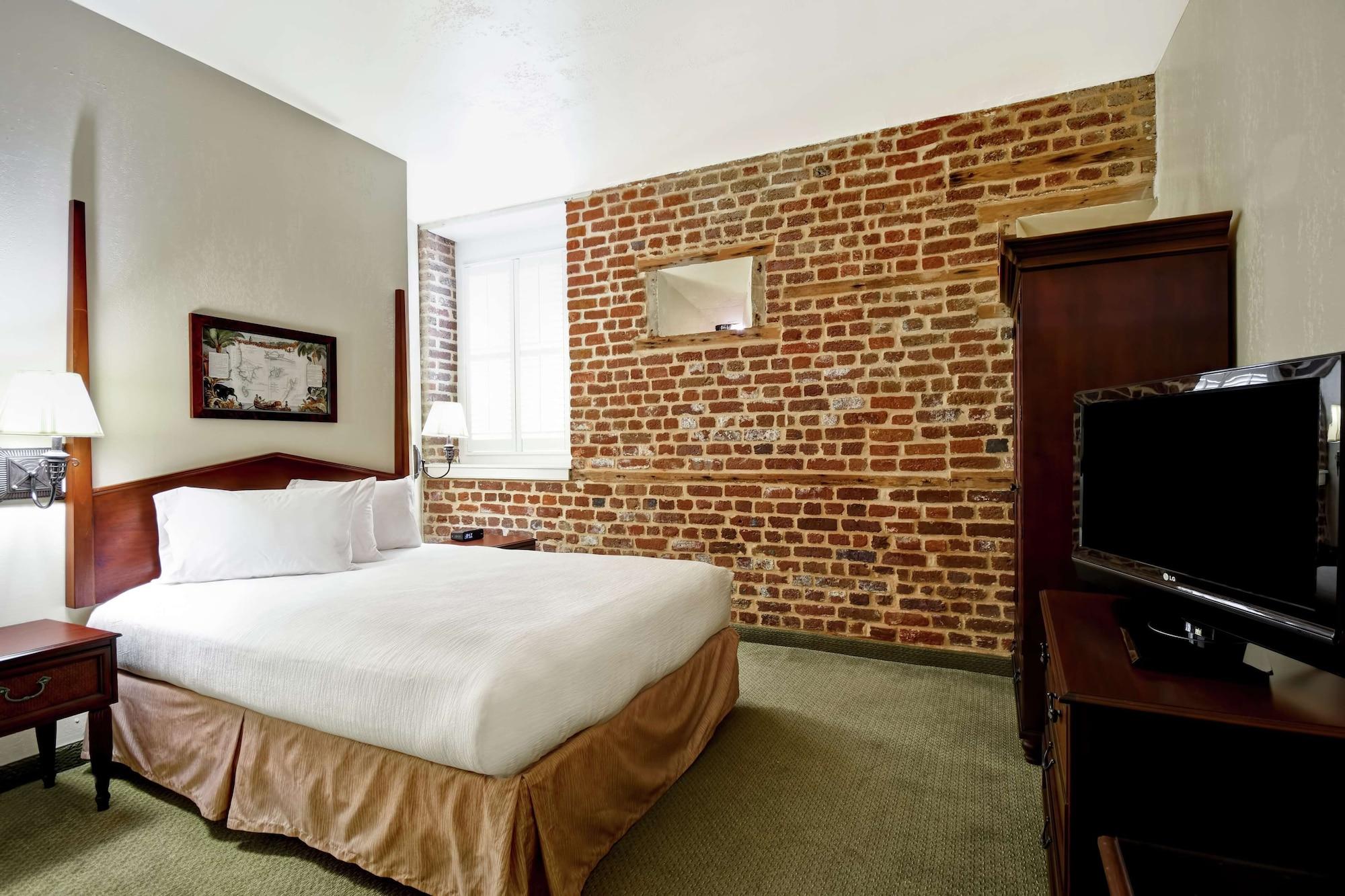 Embassy Suites Charleston - Historic District Zewnętrze zdjęcie
